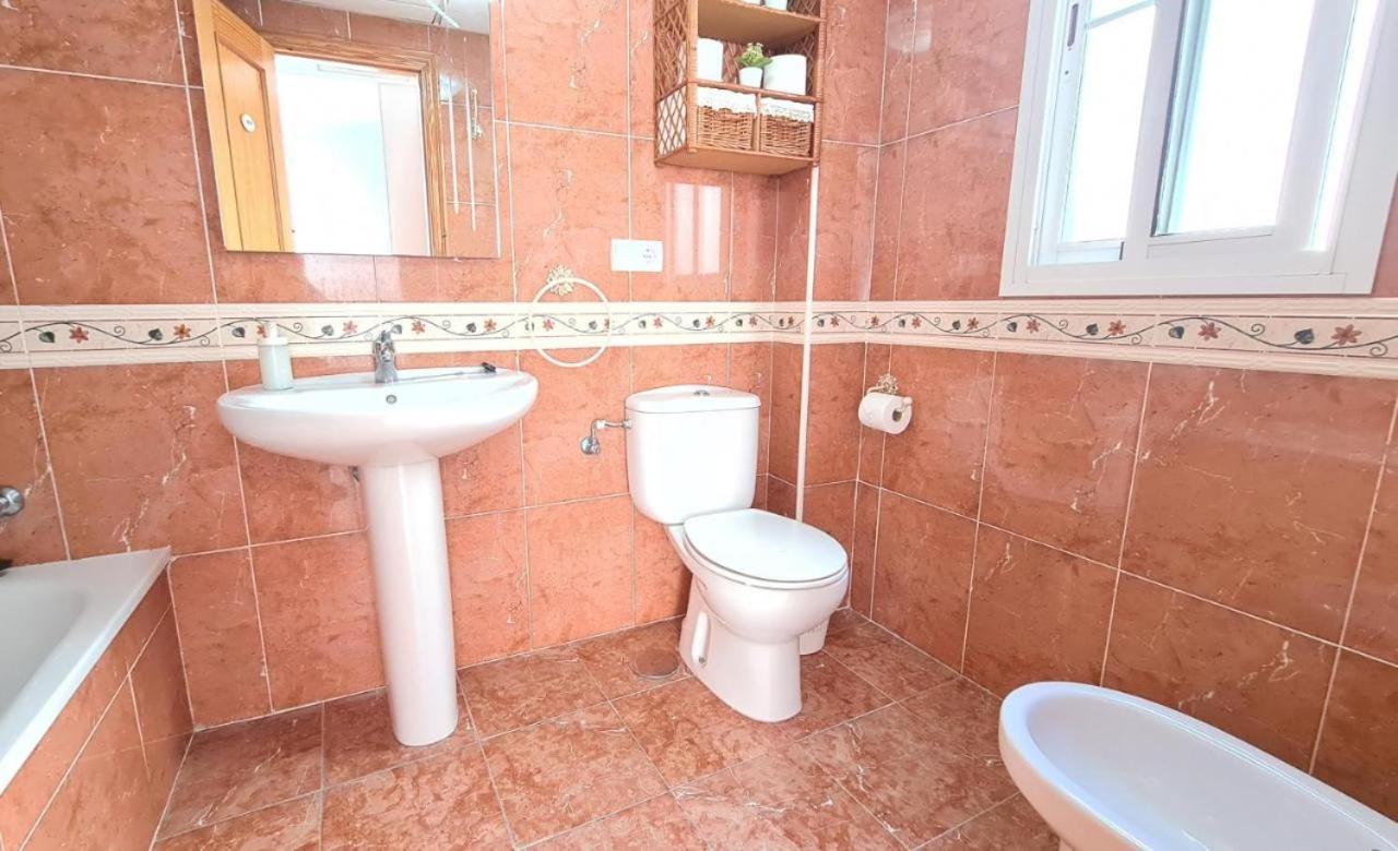 Apartament Burriana Beach Silhouse Nerja Ngoại thất bức ảnh
